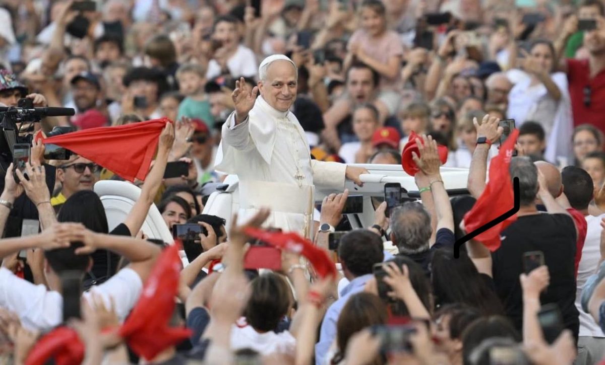El papa León XIV pidió este lunes la liberación inmediata de todos los periodistas detenidos en el mundo por buscar la verdad.