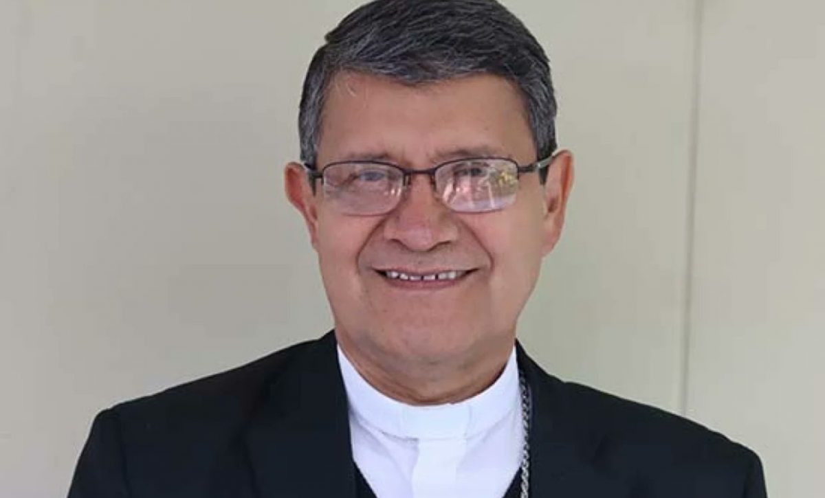 Papa León XIV felicita a cardenal ecuatoriano Luis Cabrera por su onomástico
