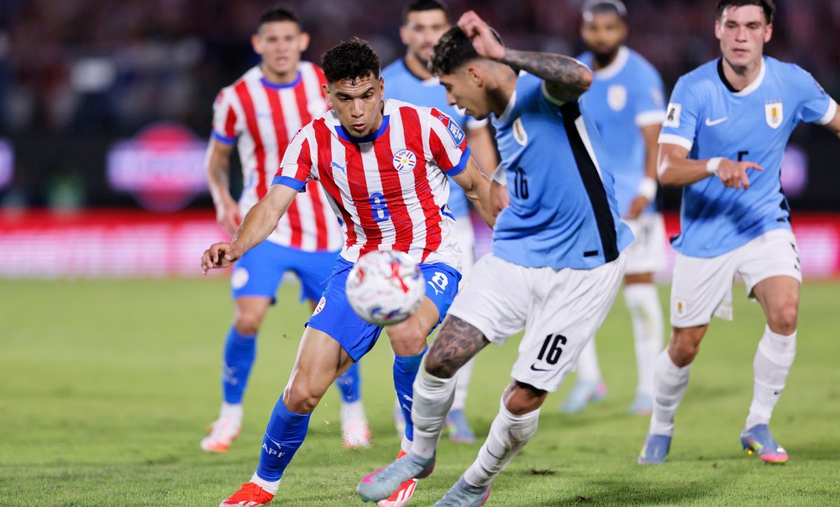 Paraguay vence 2-0 a Uruguay y fortalece su camino al Mundial 2026