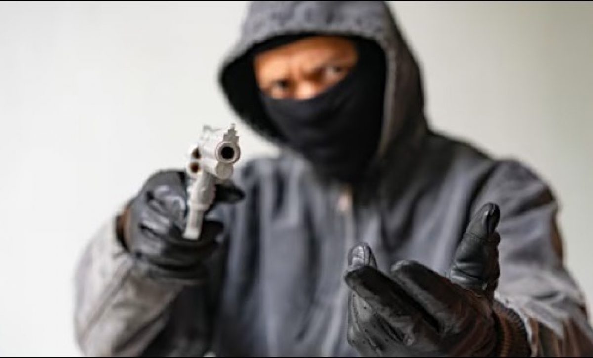 Pareja aprehendida en Santo Domingo por presunta extorsión a familia