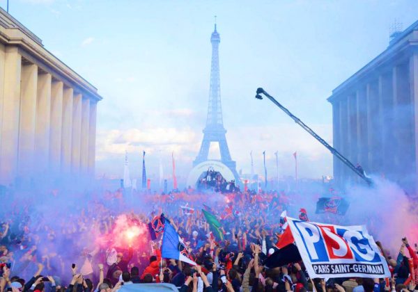 París vibra con el PSG de Willian Pacho en la final de la Champions League 2025.