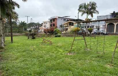 Parque infantil en mal estado preocupa a vecinos del Círculo en Santo Domingo