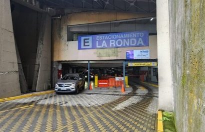 Parqueadero La Ronda cierra acceso temporalmente por mejoras de infraestructura