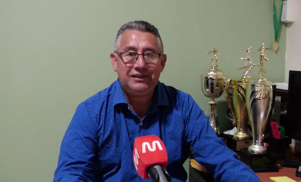 Paúl Cedeño, presidente de la Asociación de taxistas de Portoviejo