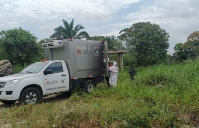 Pericias forenses buscan identificar cinco cuerpos hallados en fosa en Santo Domingo