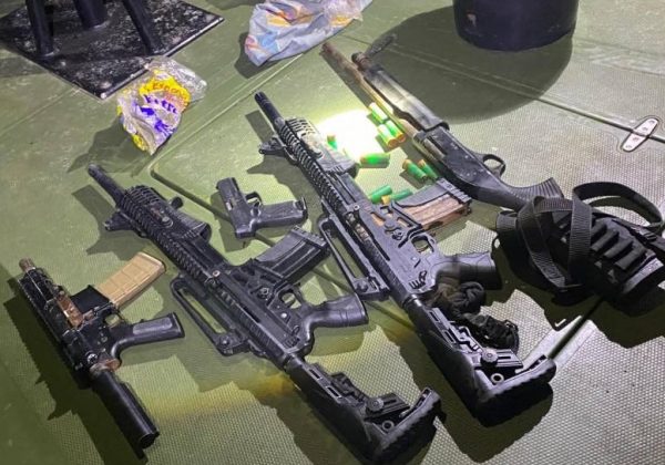 Personal de la Armada del Ecuador, en el marco del Bloque de Seguridad, intervino una camaronera en el Estero Bravito, cantón Santa Rosa
