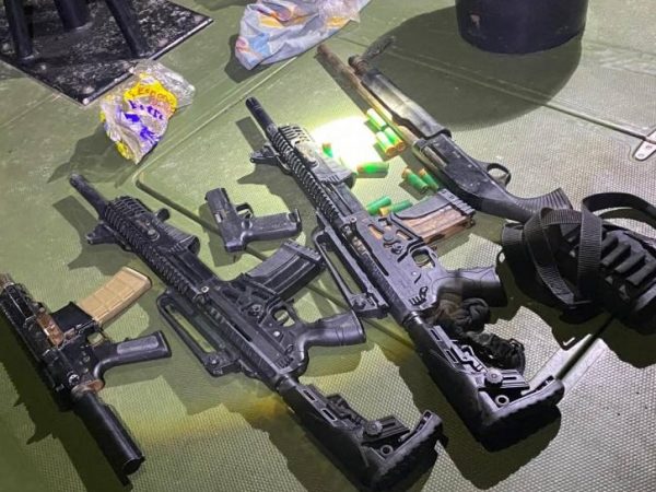 Personal de la Armada del Ecuador, en el marco del Bloque de Seguridad, intervino una camaronera en el Estero Bravito, cantón Santa Rosa