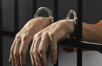 Perú promulga ley para juzgar a adolescentes de 16 y 17 años como adultos por delitos graves