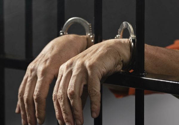Perú promulga ley para juzgar a adolescentes de 16 y 17 años como adultos por delitos graves