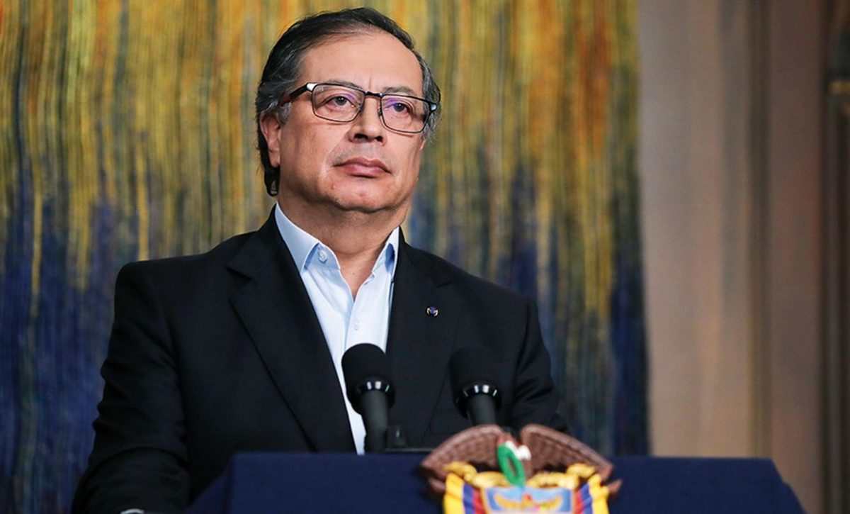 Petro impulsa consulta popular tras revés en su reforma laboral