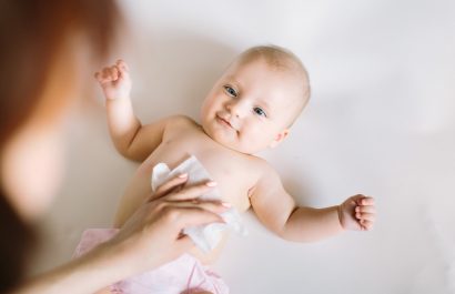 Piel de bebé: guía completa para su cuidado y protección