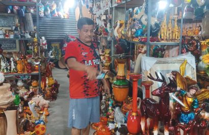 La comunidad de La Pila, en Montecristi, conserva su economía gracias a la cerámica artesanal.