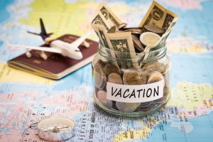 Planificar un presupuesto detallado es clave para disfrutar de unas vacaciones sin comprometer las finanzas personales