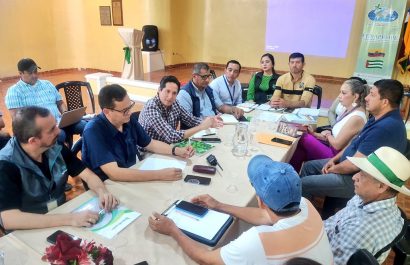 En la mesa técnica participaron funcionarios de varias instituciones.