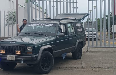La Policía busca más pruebas sobre el asesinato del taxista informal Álvaro Damián Macías López.