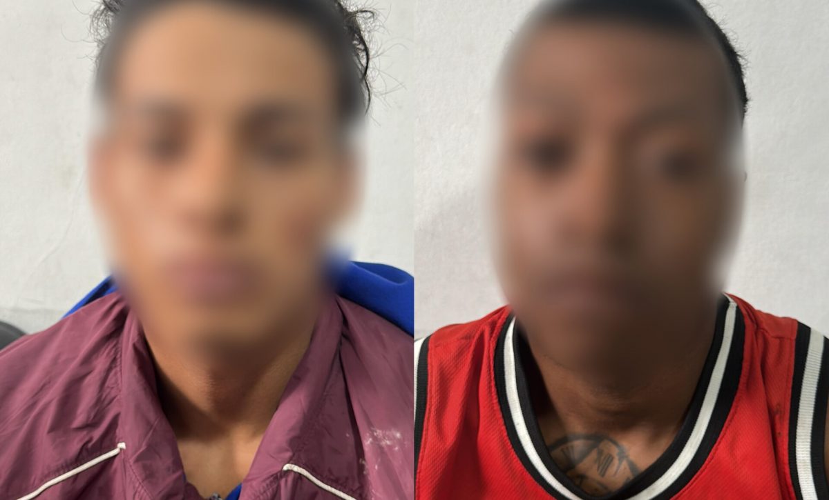 Policía captura a dos presuntos extorsionadores vinculados a 'Los Lobos' en Santo Domingo
