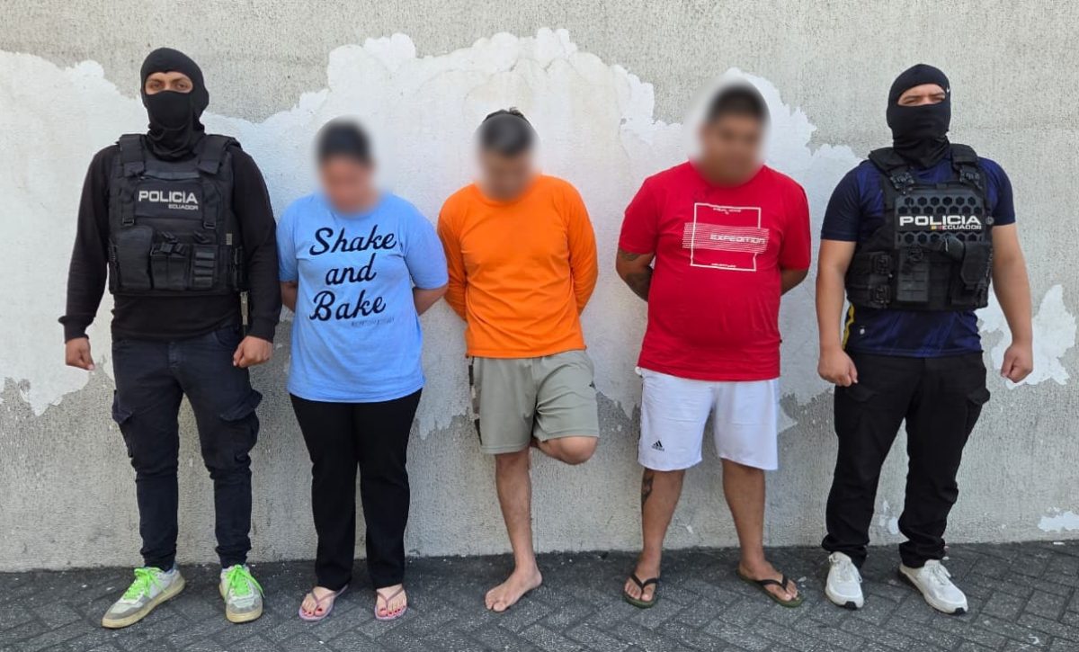 Policía desarticula presunta banda de vacunadores en Guayaquil