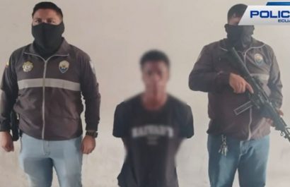 Policía detiene a presunto implicado en robo a domicilio en Esmeraldas