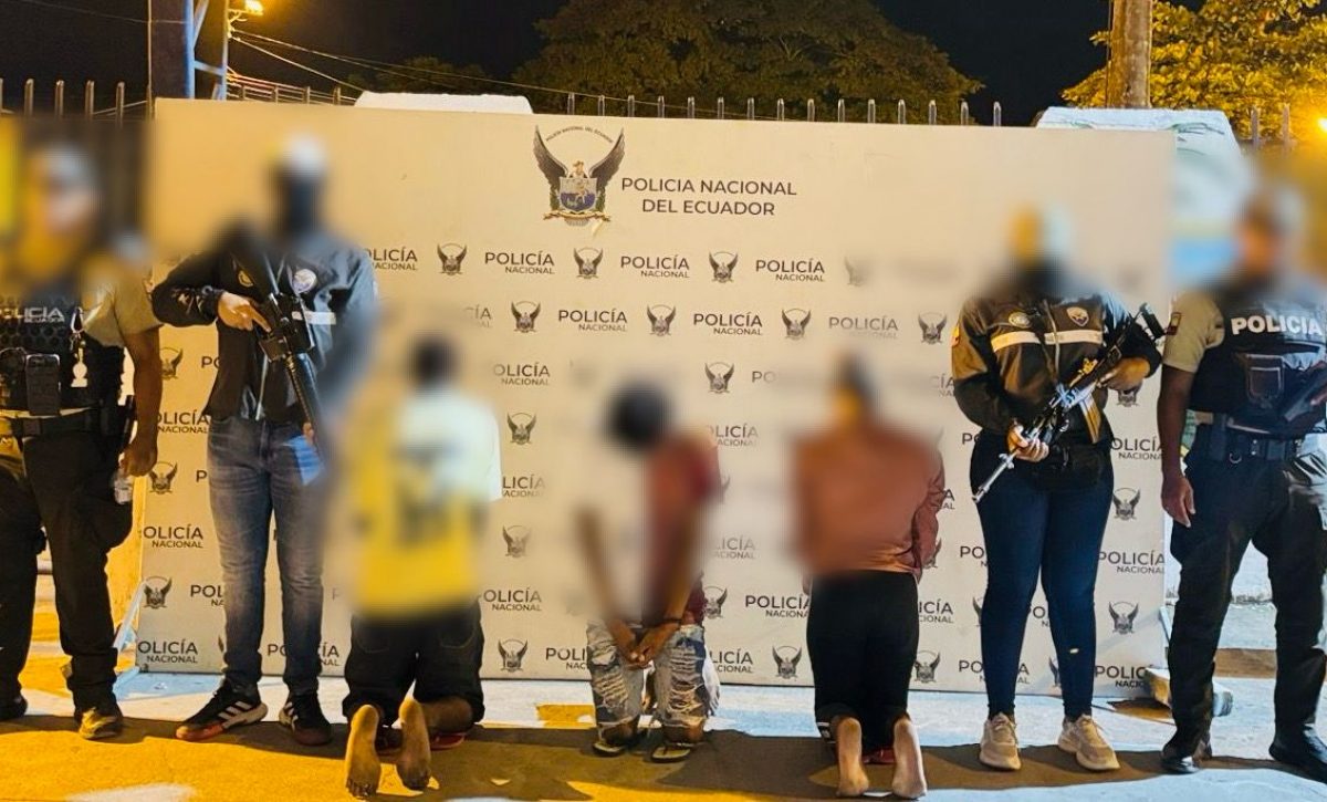 Policía detiene a tres implicados en caso de desaparición involuntaria en Esmeraldas