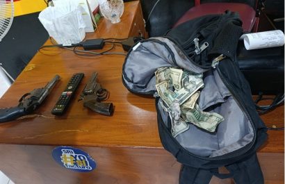 Policía frustra asalto en local comercial y captura a presunto implicado en Pedernales