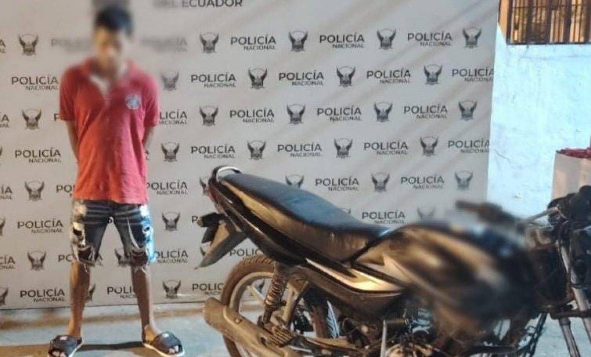Policía frustra robo en Esmeraldas y neutraliza a presunto antisocial armado