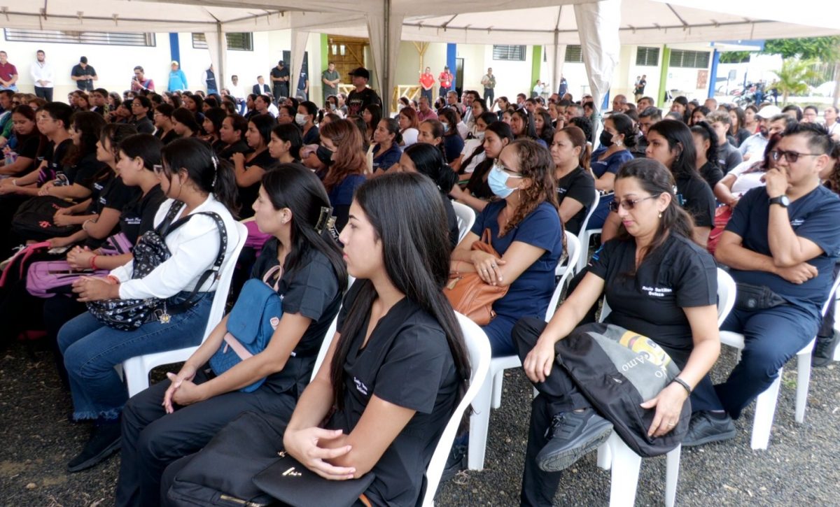 Portoviejo: Artesanos inician su formación en el Centro Ángela Rosa Cevallos