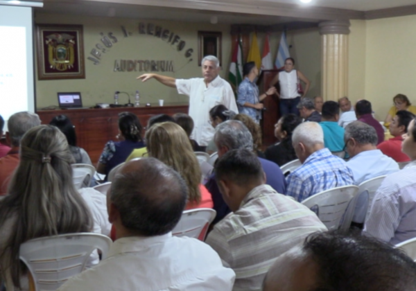 Portoviejo UCTPM fortalece gestión de cooperativas de transporte con capacitaciones sobre procedimientos parlamentarios