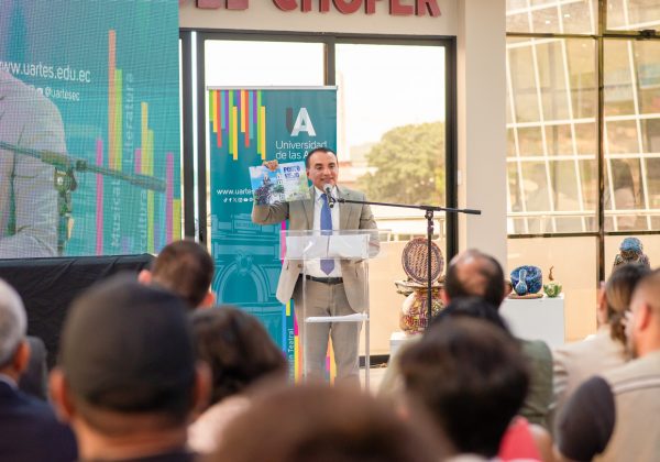 Portoviejo lanza el libro del viche Un homenaje a la gastronomía manabita