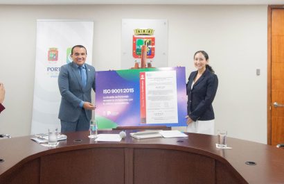 Portoviejo recibe recertificación ISO-9001 para dirección de Catastro y Avalúos