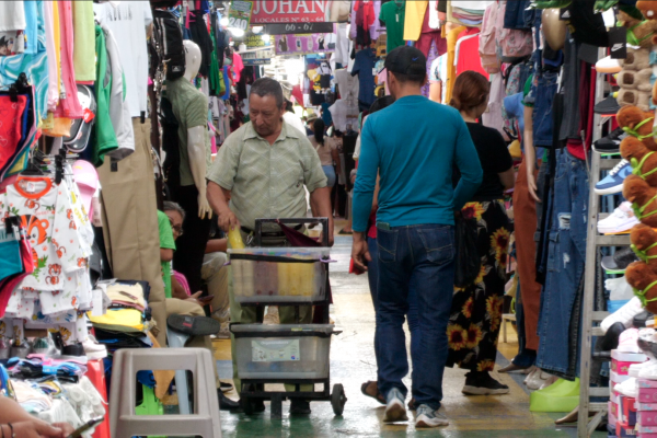 Portoviejo se prepara para el Día del Padre con descuentos en regalos en CC1 y Alajuela