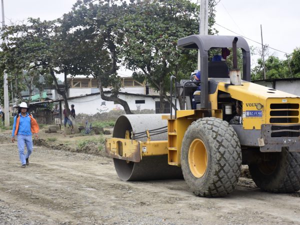 Portoviejo. ¿Cuándo estará lista la vía 4 Esquinas-Pachinche? Descubre los avances