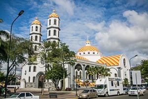 Clima Ecuador: jornada soleada en la Costa y probabilidad de lluvias moderadas en la Sierra este viernes