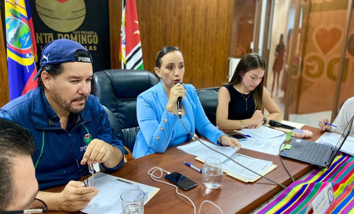 Prefectura de Santo Domingo de los Tsáchilas exige el pago de deuda millonaria