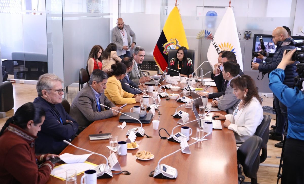 Prefecturas de Ecuador solicitan más autonomía y descentralización en la reforma al COOTAD