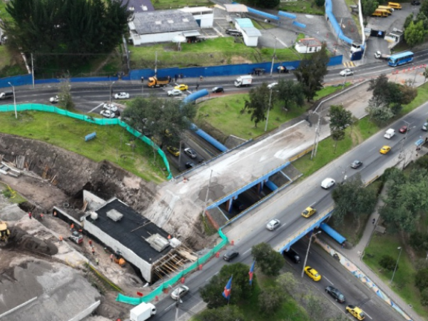 Prepárate para el tráfico de Quito de esta tarde: Pico y placa, contraflujos y cierres viales