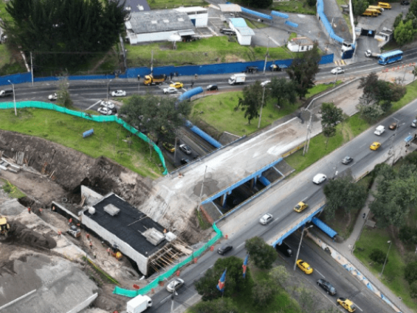 Prepárate para el tráfico de Quito de esta tarde: Pico y placa, contraflujos y cierres viales