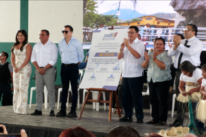 Presidente Daniel Noboa entrega más de 4 millones a GAD de Manabí para obras prioritarias