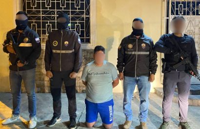 Presunto integrante de Los Choneros, quien se desempeñaría como servidor público, fue detenido en Ventanas, Los Ríos. (Policía Nacional)