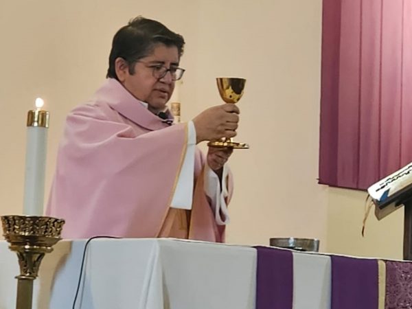 "Primero investigar, luego pedir perdón": Un sacerdote habla sobre los escándalos de la Iglesia