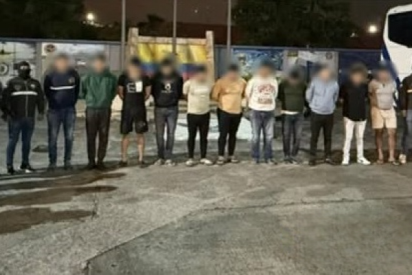 Prisión preventiva para trece implicados, entre ellos tres policías, por presunto tráfico de drogas
