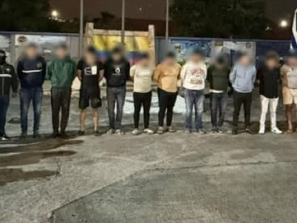 Prisión preventiva para trece implicados, entre ellos tres policías, por presunto tráfico de drogas