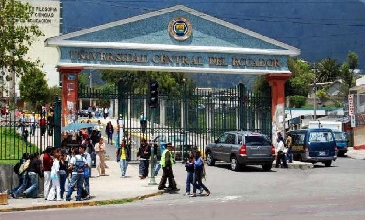 Proceso de postulación a la Universidad Central del Ecuador: 65.000 aspirantes compiten por 8.000 cupos