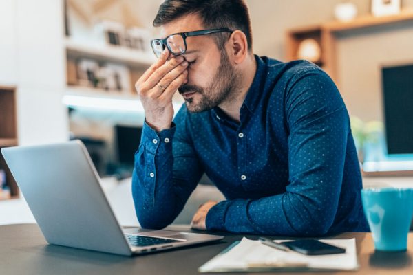 Psicología exprés: Cómo la terapia breve apoya a empleados con agendas apretadas