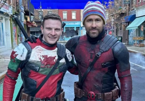 ¡Qué confesión! Ryan Reynolds se robó un importante objeto del set de ‘Deadpool & Wolverine’