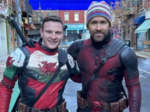 ¡Qué confesión! Ryan Reynolds se robó un importante objeto del set de ‘Deadpool & Wolverine’