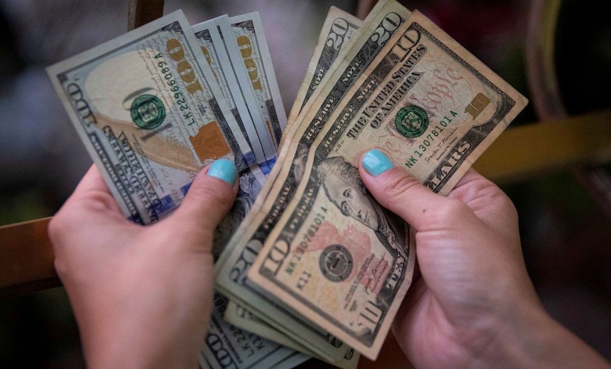 Quienes trabajen el 2 de mayo deben recibir una remuneración adicional, conforme lo estipula el Código de Trabajo.