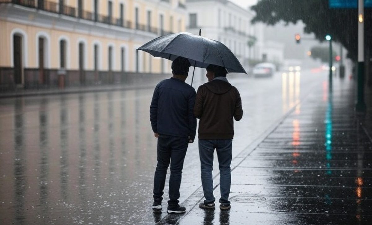 Quito bajo tormentas calles cerradas y quebradas desbordadas en el sur