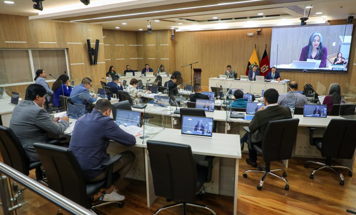 Quito elegirá nueva vicealcaldesa en mayo en medio de tensiones políticas