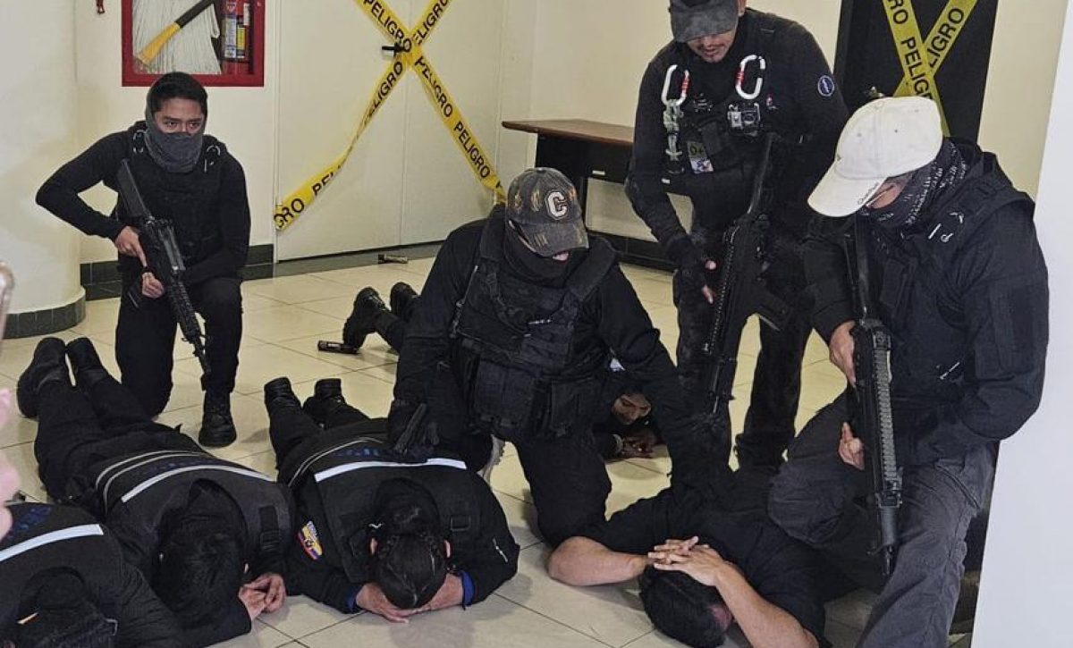 Quito ensaya respuesta ante terrorismo con megasimulacro de alto impacto