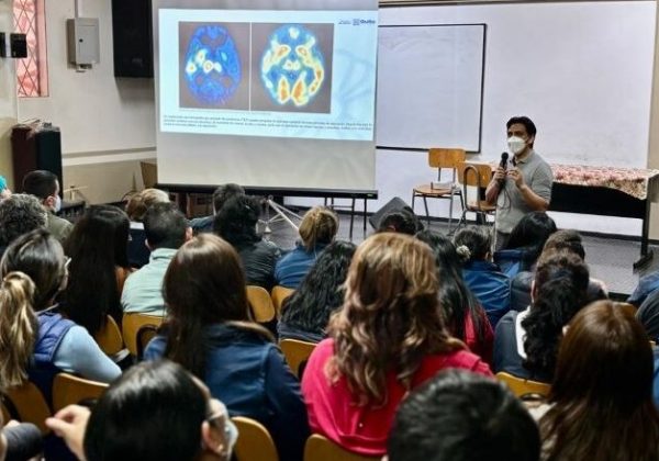 Quito fortalece salud mental en 20 escuelas municipales